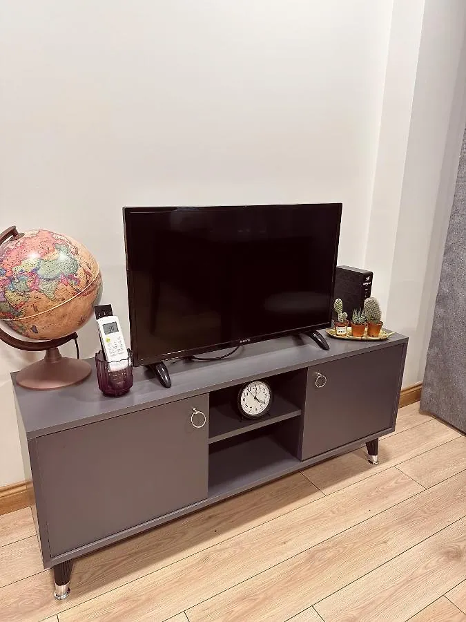 Aliya Home No1-New Apartment Close To Taksim Стамбул 0*,  Турция