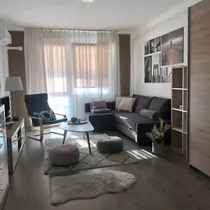 https://design-s-apartment-4you.inbudapesthotels.com
