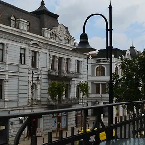 https://sweet-home-agmashenebeli.alltbilisihotels.com