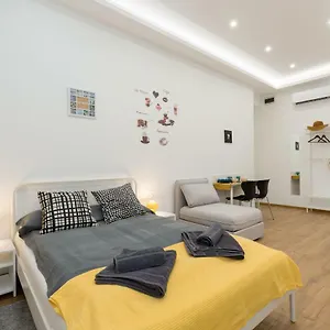 https://budapest-holidays-downtown.inbudapesthotels.com
