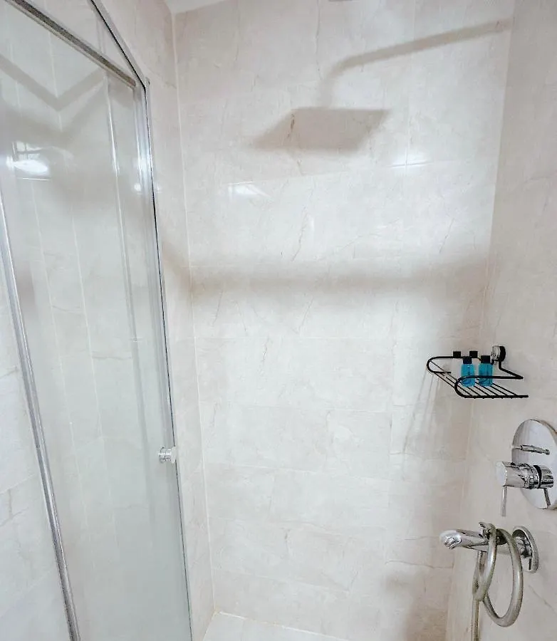Aliya Home No1-New Apartment Close To Taksim איסטמבול 0*,  טורקיה